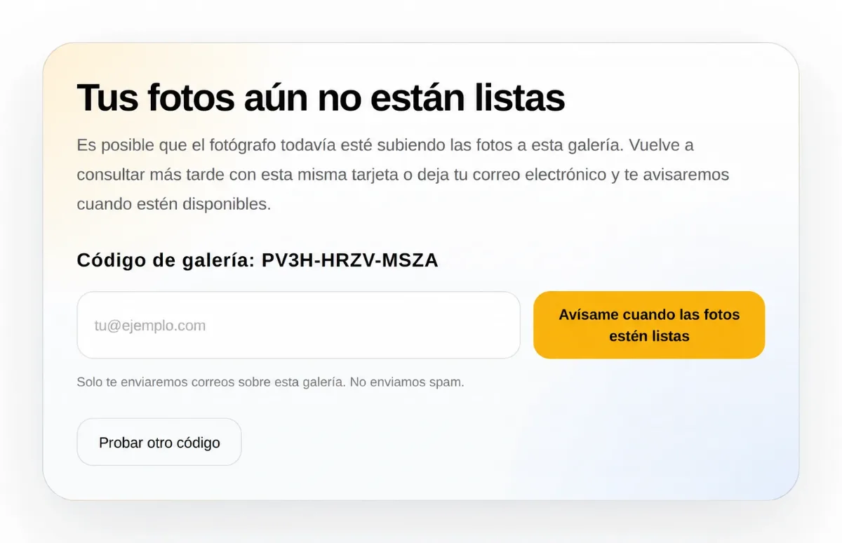 Página de KeySnapshots que indica que las fotos aún no están listas con una opción de notificación por correo electrónico.